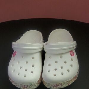 Kids White CROCS Stretch Necklace Design Clogs with Pink Details
